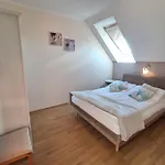 Na Wzgorzu * Rusinowo (Slawno)