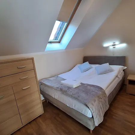 Na Wzgórzu Apartament Rusinowo (Slawno)
